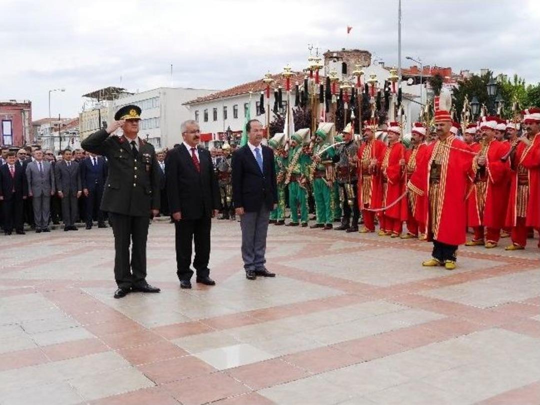 Serhat Şehri Edirne'nin Fethinin 653'&uuml;nc&uuml; Yıld&ouml;n&uuml;m&uuml; Kutlandı