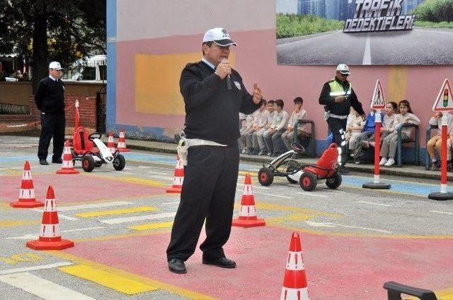 Trafik Dedektifleri İçin Ders Zili Çaldı