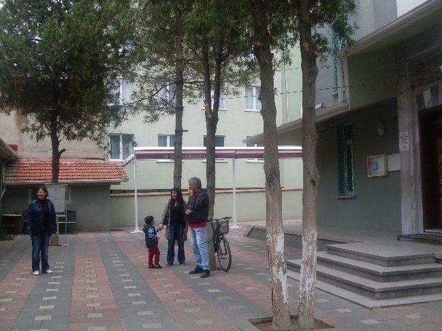 Muhtarlık Binası Olmayınca Kadın Muhtar Ortada Kaldı 1