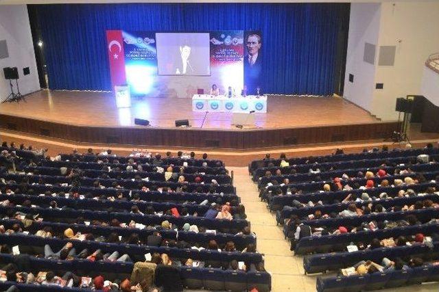 Çalık, Ulusal Sosyal Hizmet Öğrenci Kurultayı’na Katıldı