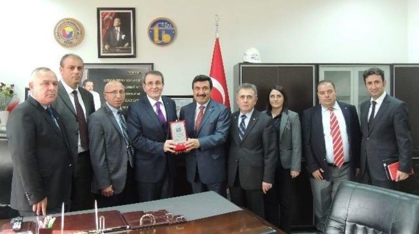 Murzioğlu&rsquo;ndan &Ccedil;orum Ticaret Borsasına Ziyaret