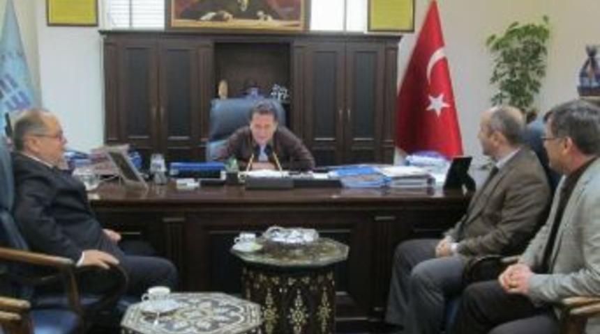 Hastane Yetkilileri Başkan Saka&rsquo;yı Ziyaret Etti