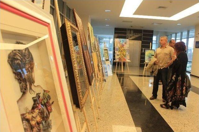 Edirne'de '1.örgütlü Sanat İçin Dayanışma Sergileri' Başladı