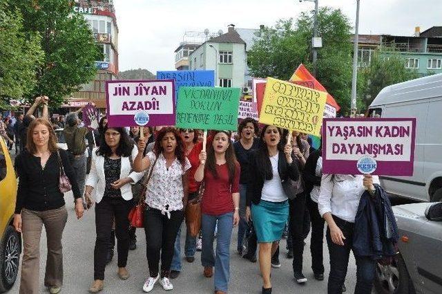 Tunceli&rsquo;de &Ccedil;ocuk Ve Kadınlara Şiddet Protesto Edildi 2