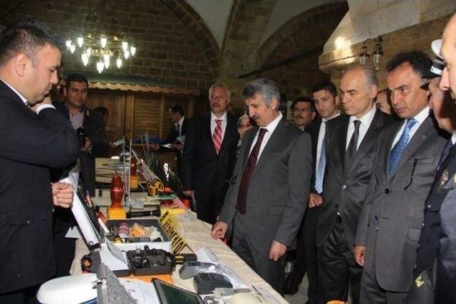 Trafikte Bilgili Ol Dikkatli Ol 1