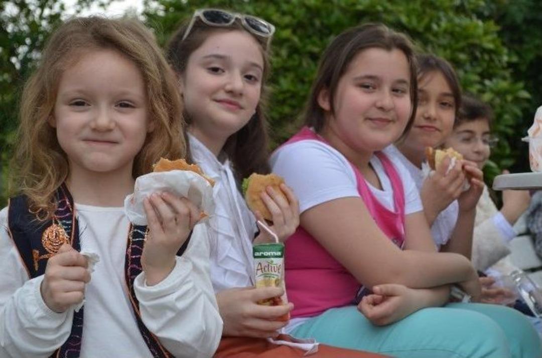 &Ouml;zdilek&rsquo;te Sene Sonu G&ouml;sterisi