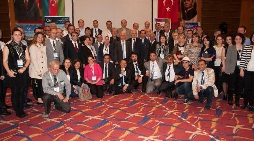 Fırat &Uuml;niversitesi Azerbaycan&rsquo;da Tanıtıldı