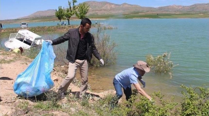 Mavi-der&rsquo;den &Ouml;rnek Davranış