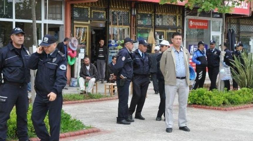 Sendikalardan '&ouml;ğrenciye Dayak' İddiasına Karşı Basın A&ccedil;ıklaması