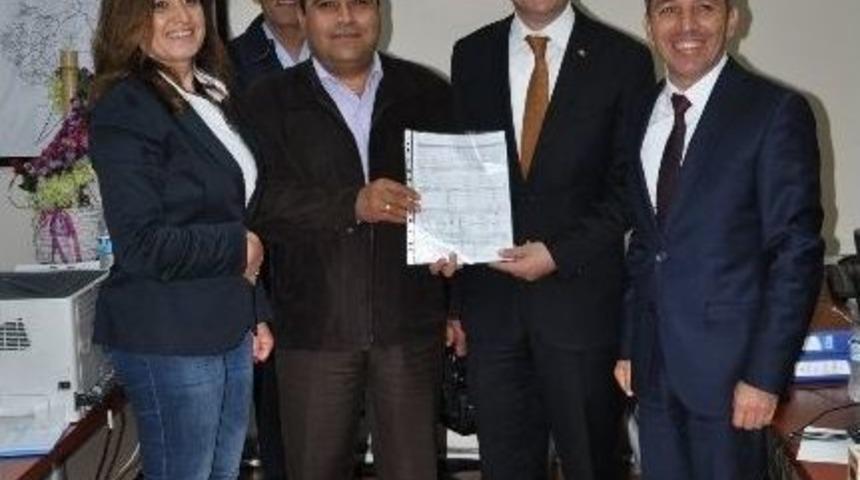 Yeni Kurulan Merkezefendi Belediyesi&rsquo;nde İlk Yapı Ruhsatı Verildi