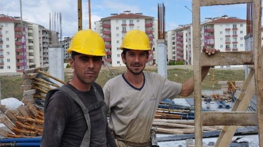 Demirten: "baret Takmayan İş&ccedil;iye Ceza Kesilmeli"