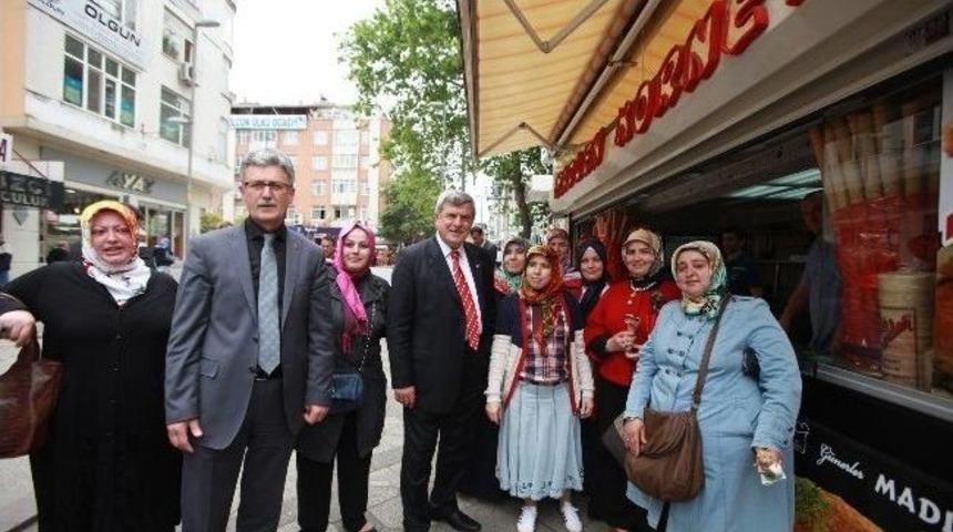 Başkan Karaosmanoğlu&rsquo;ndan G&ouml;lc&uuml;k Esnafına Ziyaret