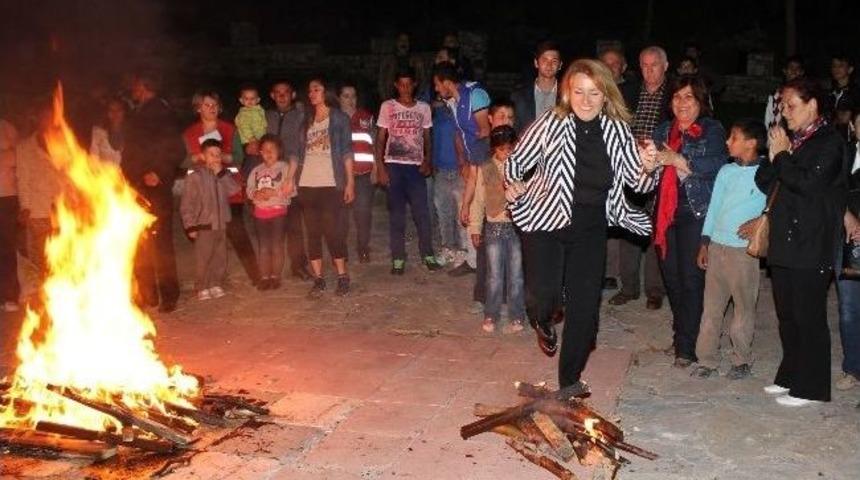 Hıdrellez, Urla&rsquo;da Coşkuyla Kutlandı