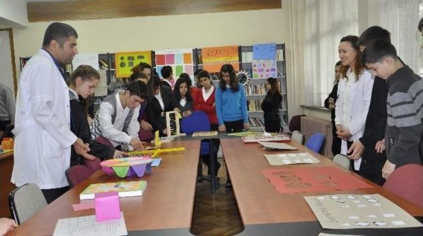 &Ouml;ğrencilerden Matematik Sergisi