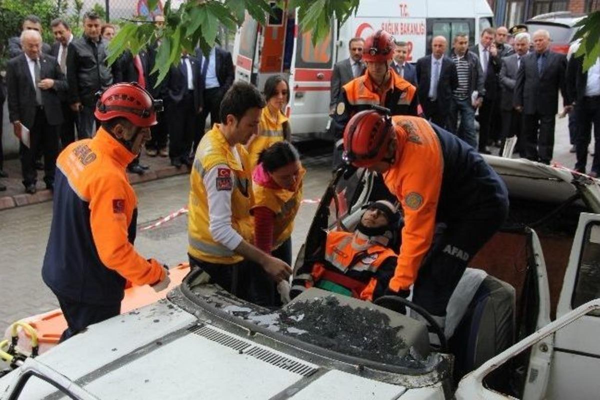 Kurtarma Operasyonu Ger&ccedil;eği Aratmadı