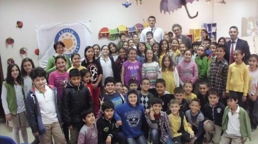 Yazar Fatih Erdoğan &Ccedil;ocuklarla Buluştu