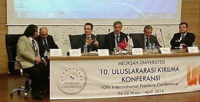 Sakarya Üniversitesi Fcpas Proje Ekibi 10. Uluslararası Kırılma Konferansı’na Katıldı