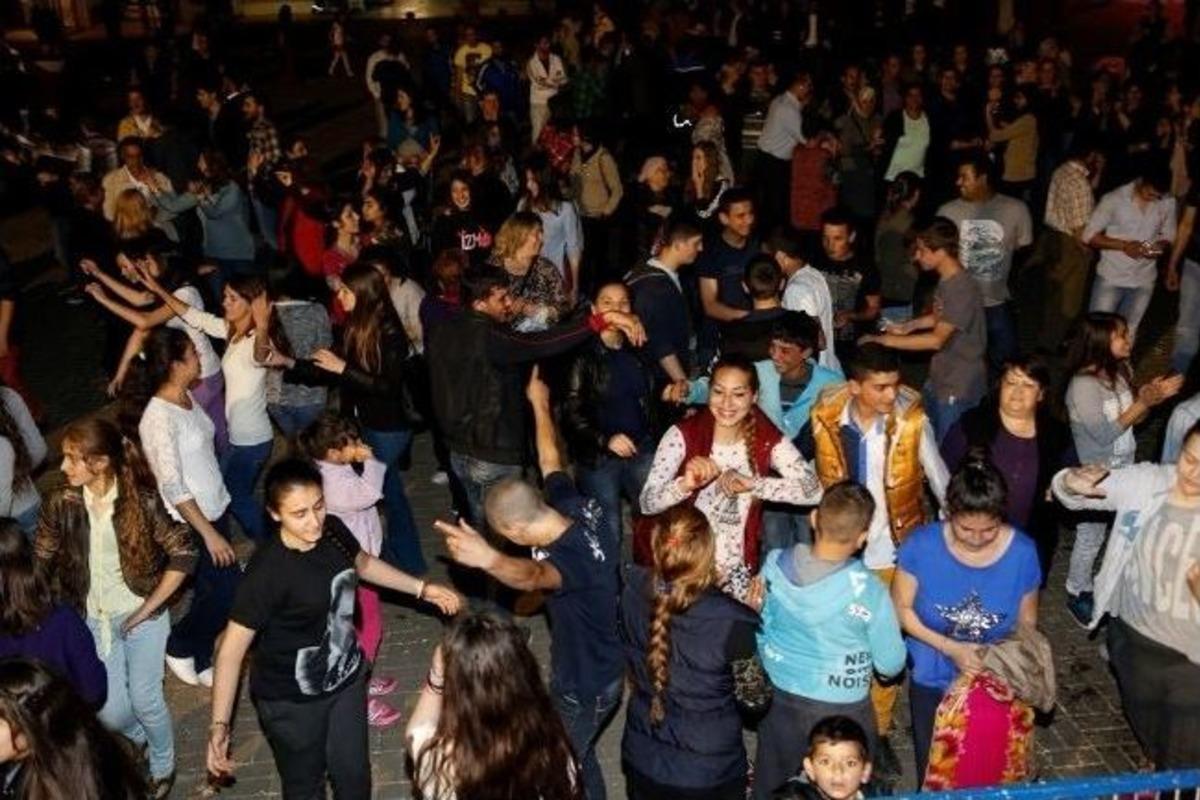 Sel&ccedil;uk&rsquo;ta Hıdrellez Coşkusu