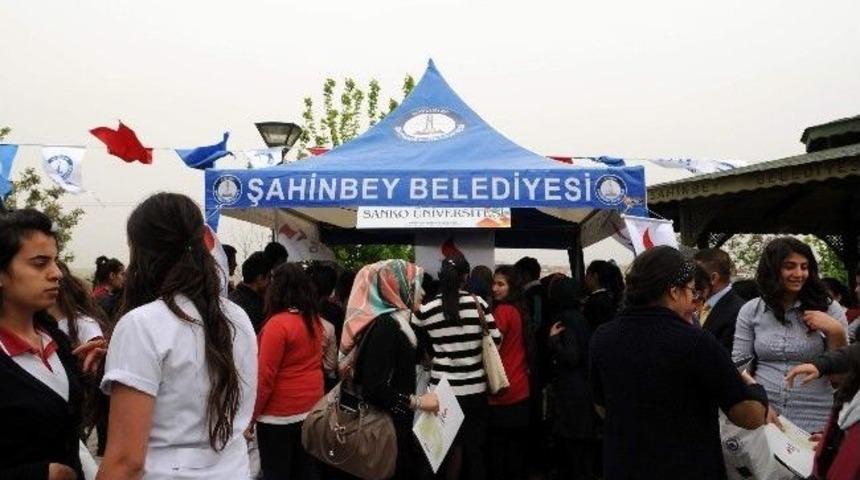 Sanko &Uuml;niversitesi, &ldquo;&uuml;niversite Tanıtım G&uuml;nleri&rdquo;nde Stant A&ccedil;tı