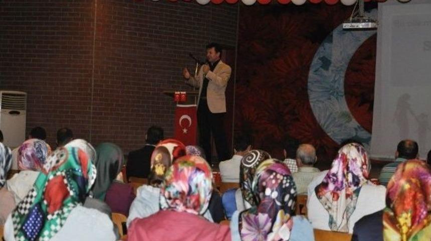 Uzmanlardan &Ccedil;arpıcı Evlilik A&ccedil;ıklamaları