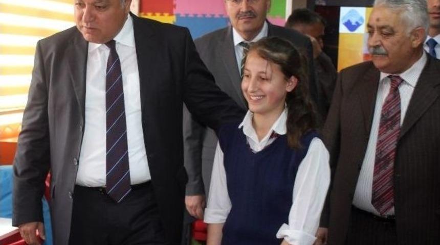 Ağrı Valiliği&rsquo;nden Eski &Ccedil;ocuk Oyunları &Ccedil;alışması