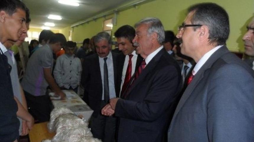 Doğanşehir Anadolu Lisesi&rsquo;nde Bilim Ve Kermes Bir Arada