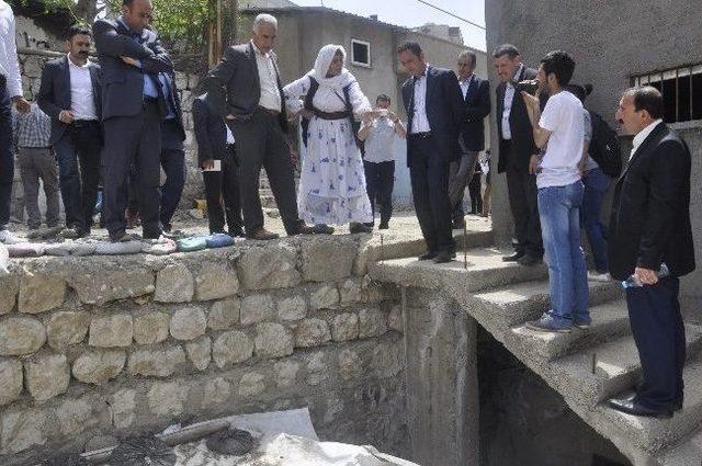 Belediye Eşbaşkanları Mahallelerde Keşif Gezisi Yaptı