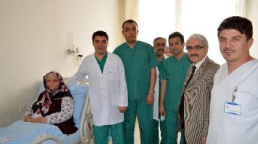 Kayseri&rsquo;de İlk Defa K&uuml;&ccedil;&uuml;k Kesi İle Kalp Kapak Replasmanı Yapıldı