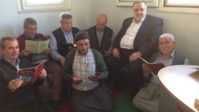 Mezitli'de Hacı Adayları 'hac Mektebi'ne Başladı