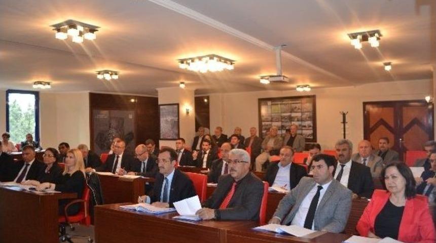 &Ccedil;erkezk&ouml;y Belediyesi Borcunu A&ccedil;ıkladı