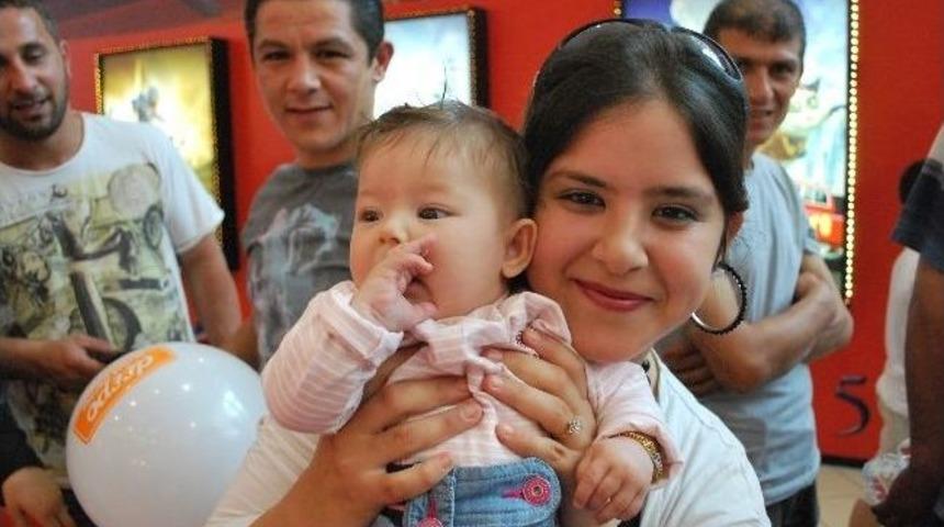 Deepo Outlet&rsquo;ten Anneler G&uuml;n&uuml;&rsquo;ne &Ouml;zel Etkinlikler