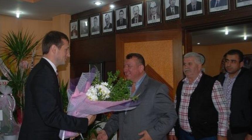 &Ccedil;erkezk&ouml;y Belediye Başkanı Akay: "sıkıntıları Beraber &Ccedil;&ouml;zeceğiz"