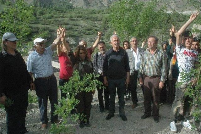 Mersin’den Gelip, Deniz Gezmiş’i Hakkari’de Andılar