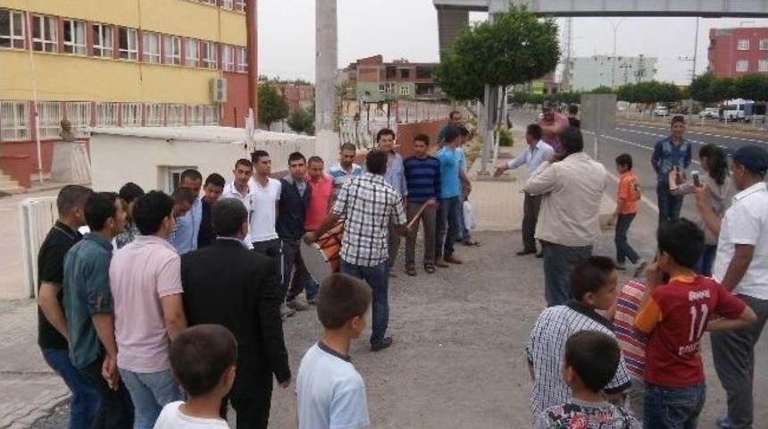 Kınalı Kuzular Birliklerine Uğurlanıyor