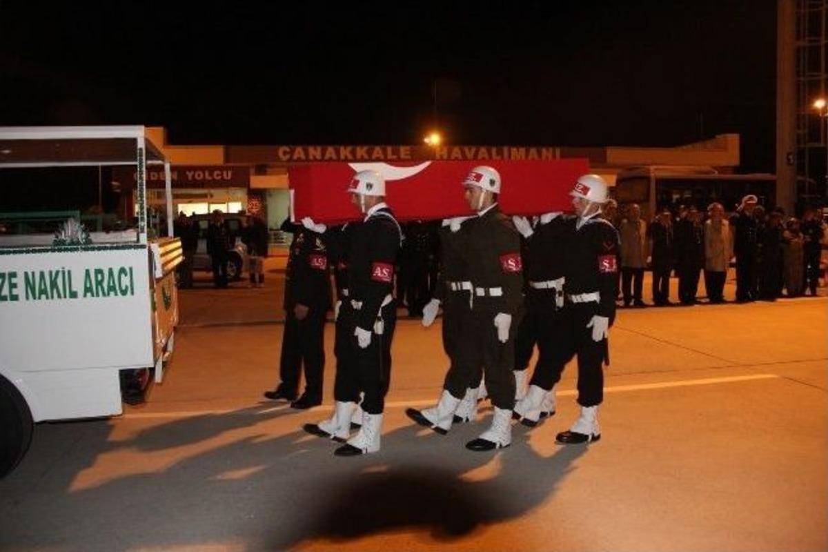 Şehit Uzman &Ccedil;avuşun Cenazesi &Ccedil;anakkale'ye Getirildi