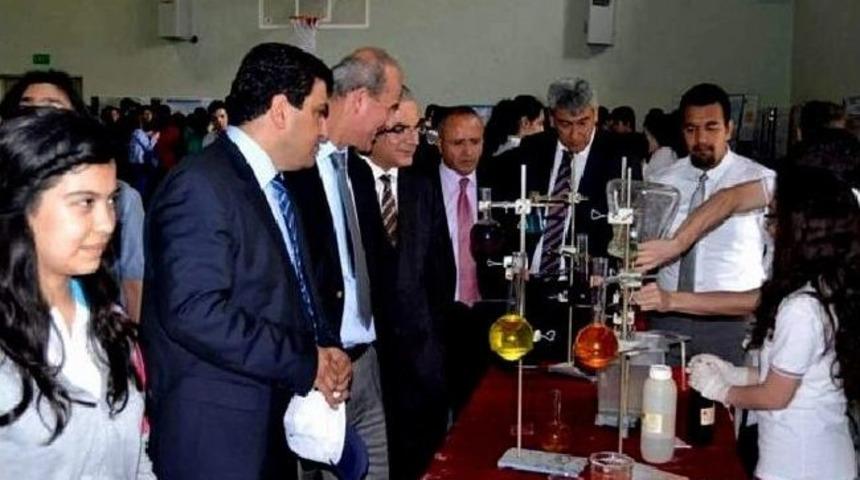Aydın Fen Lisesi&rsquo;nin Bilim Fuarı G&ouml;z Doldurdu