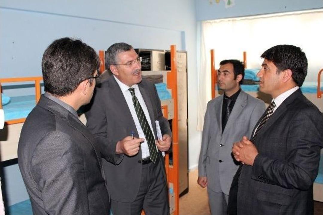 M&uuml;d&uuml;r Dursun&rsquo;dan Doğubayazıt&rsquo;a Ziyaret