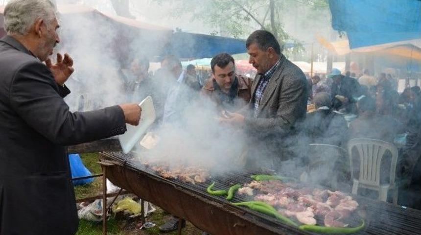 Hıdırellez Geleneği Ala&ccedil;am&rsquo;da Yaşatıldı