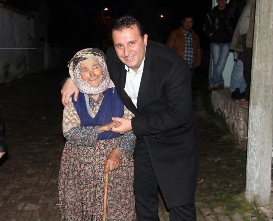 Menderes&rsquo;te Anneler G&uuml;n&uuml;&rsquo;nde Anlamlı Seminer