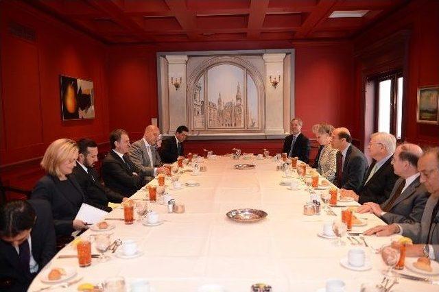 Bakan &Ccedil;elik&rsquo;e &Ouml;d&uuml;ll&uuml; Film Yapımcısı Glenn Basner&rsquo;den İşbirliği Teklifi 1