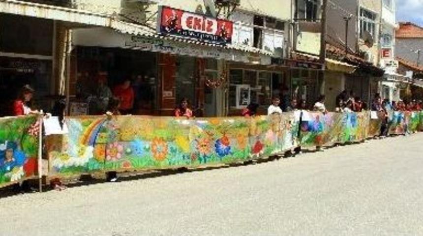 Sokakta 300 Metrelik Resim Sergisi