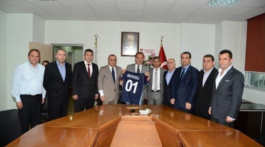 S&ouml;zl&uuml;: &ldquo;adana Demirspor S&uuml;per Lig&rsquo;de Olmalıdır&rdquo;