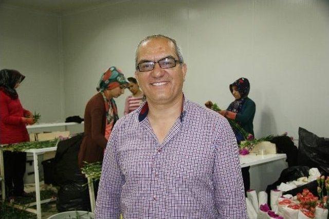 Silaha Karşılık &Ccedil;i&ccedil;ek 1