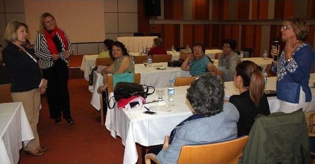 Urla Belediye Başkanı "t&uuml;lay Aktaş G&ouml;n&uuml;ll&uuml; Kuruluşlar G&uuml;&ccedil;birliği"ne Davet Edildi 2