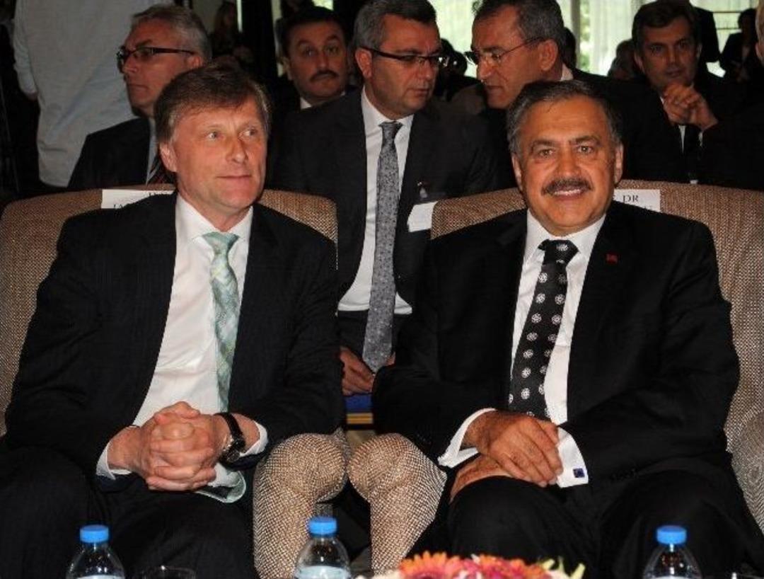 Bakan Eroğlu: &ldquo;ormanlarımızın Bir Kısmını Yayla Turizmine A&ccedil;ıyoruz&rdquo;