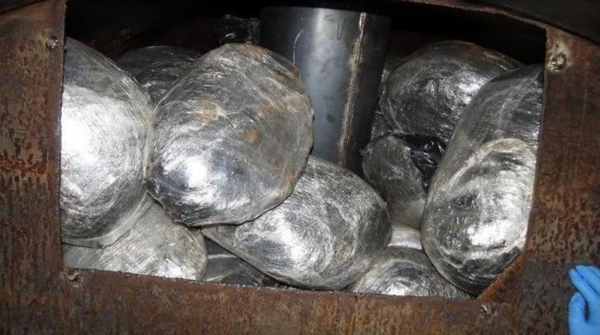 Esrar Sevkıyatı Polise Takıldı