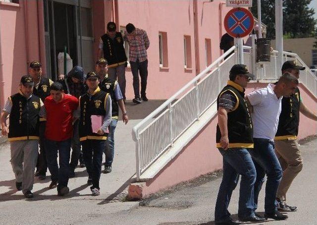 Hırsızlık &Ccedil;etesi &Ccedil;&ouml;kertildi 1