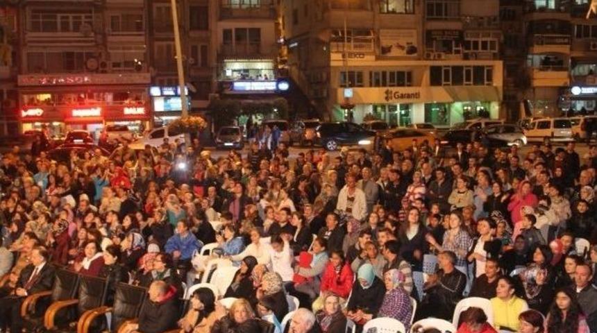 Şenlikte Evlendiler