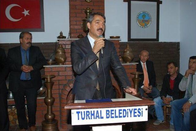 Turhal Belediyesi&rsquo;nde İş&ccedil;ileri Sevindiren Protokol 1