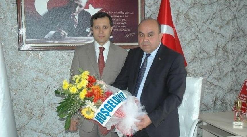 Yerk&ouml;y Kaymakamı Şeng&ouml;k, Yerk&ouml;y İdmanyurduspor Kul&uuml;b&uuml;n&uuml; Ziyaret Etti